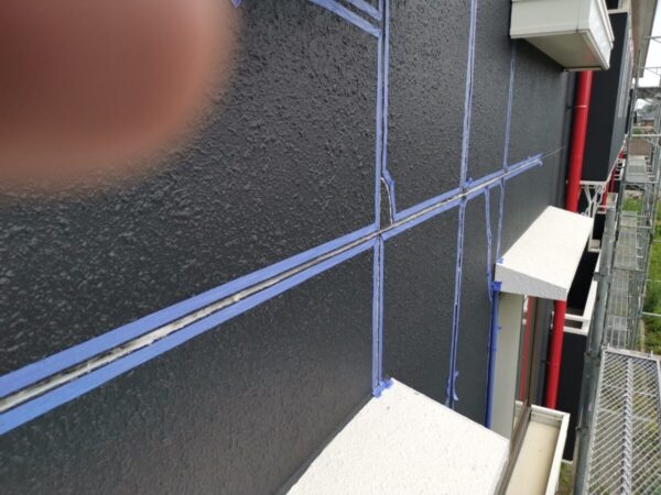 福岡県八乙女市　外壁塗装　コーキング工事　打ち替え工法