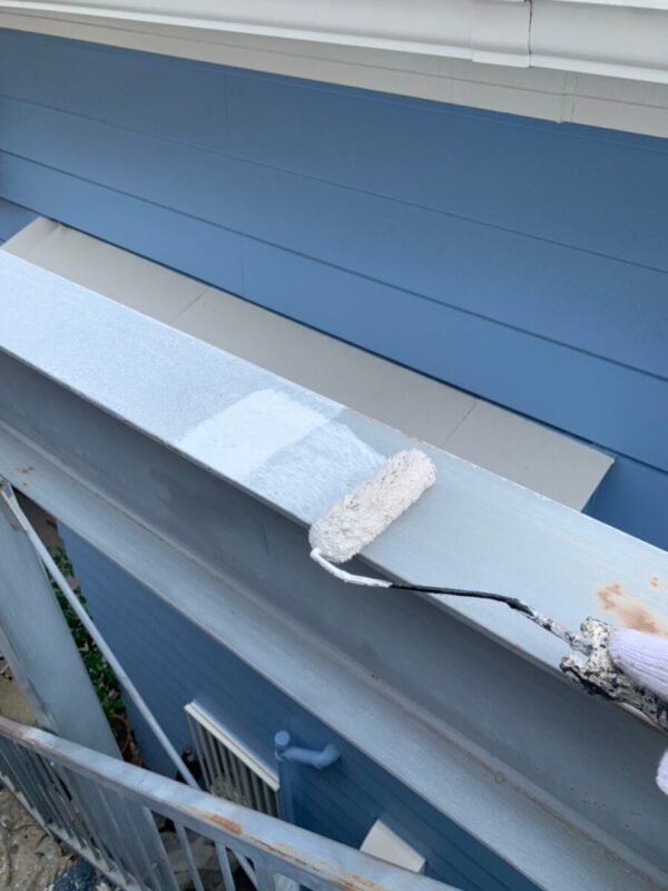 福岡県みやま市　アパート　鉄骨階段塗装　下塗り　サビ止め塗料