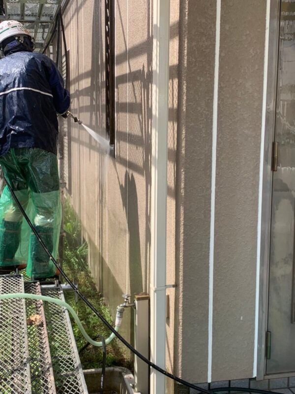 福岡県大牟田市　T様邸　外壁塗装工事　高圧洗浄の重要性