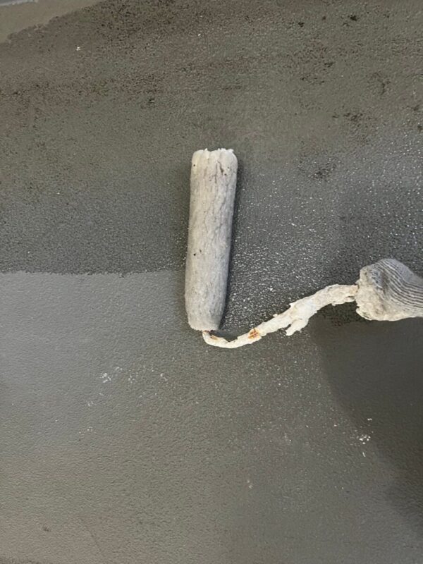 福岡県大牟田市 アパート 防水工事 共用廊下の防水工事で雨漏り対策!