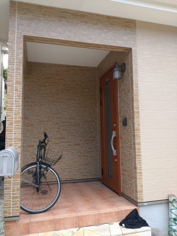 福岡県八女市 F様邸 外壁塗装工事 クリア塗装と通常塗装の違いとは?