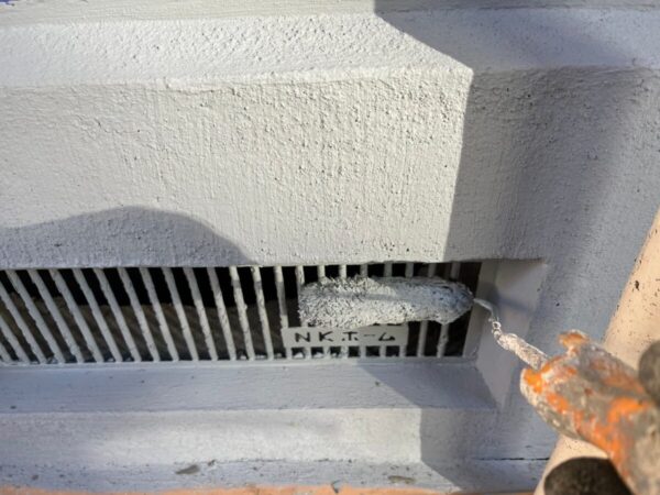 福岡県大牟田市　アパート　外壁塗装工事　高圧洗浄　基礎塗装って必要？